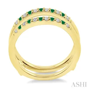 1/6 ctw Round Cut Diamond and 1.45MM Emerald Insert Ring in 14K Yellow Gold