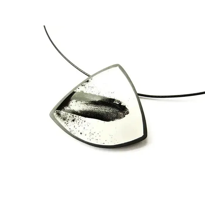 KimyaJoyas Necklace: Artistic Black & White Enameled Oxidized Silver