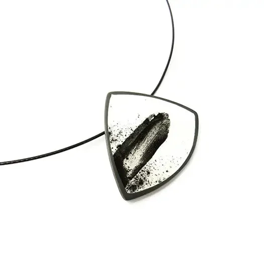 KimyaJoyas Necklace: Artistic Black & White Enameled Oxidized Silver