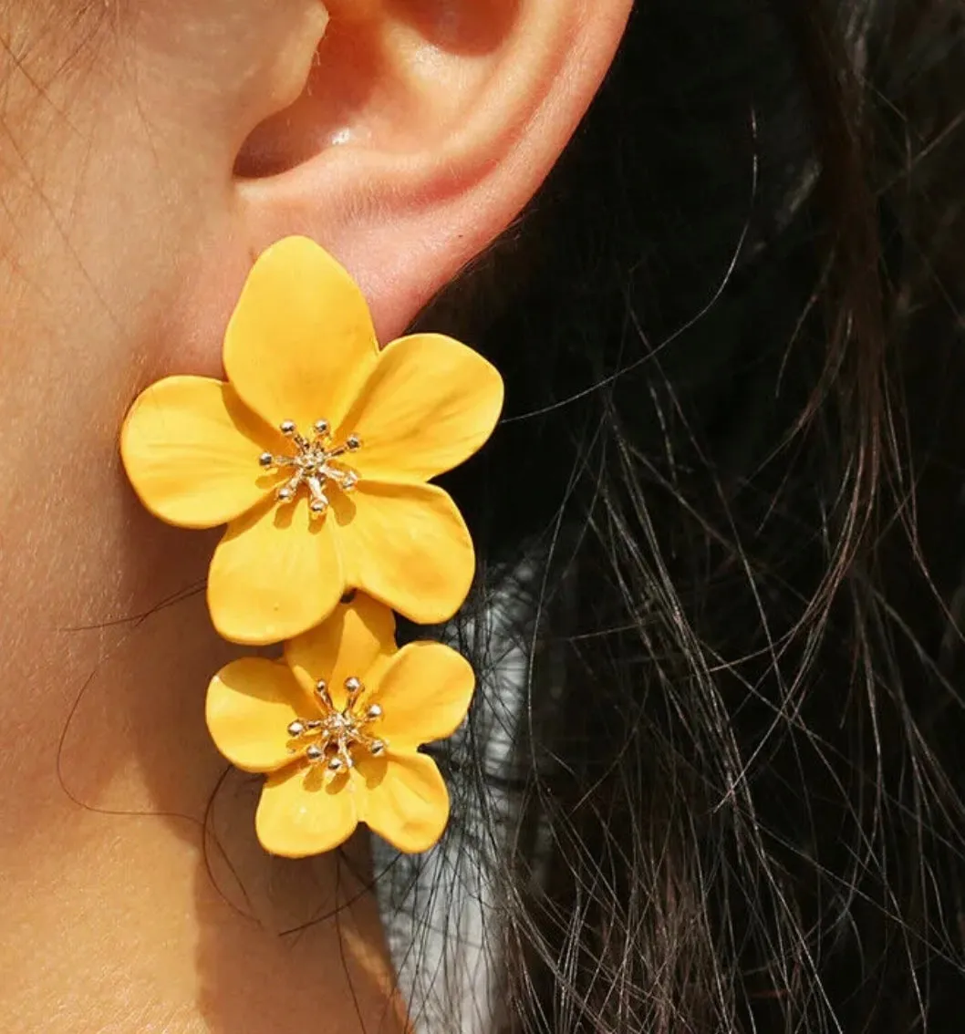 Multi Colors Eye-Catching Double-Drop Flower Statement Earrings