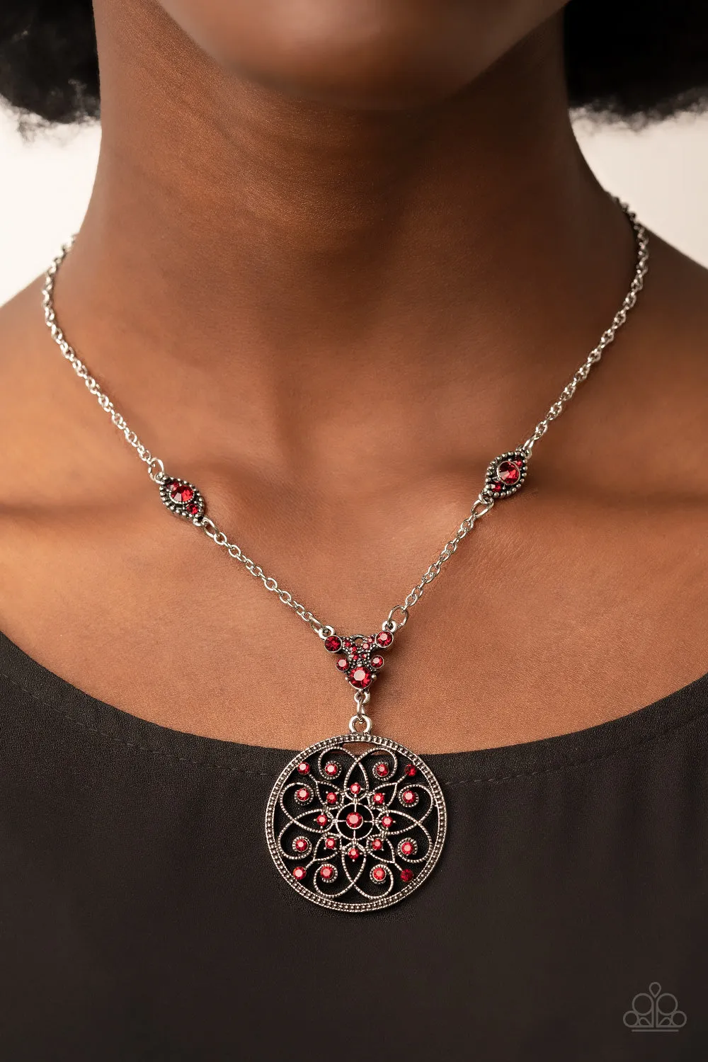 Necklaces TIMELESS Traveler - Red N379