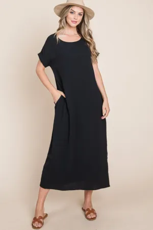 The Petra Round Neck Short Sleeve Midi Dress